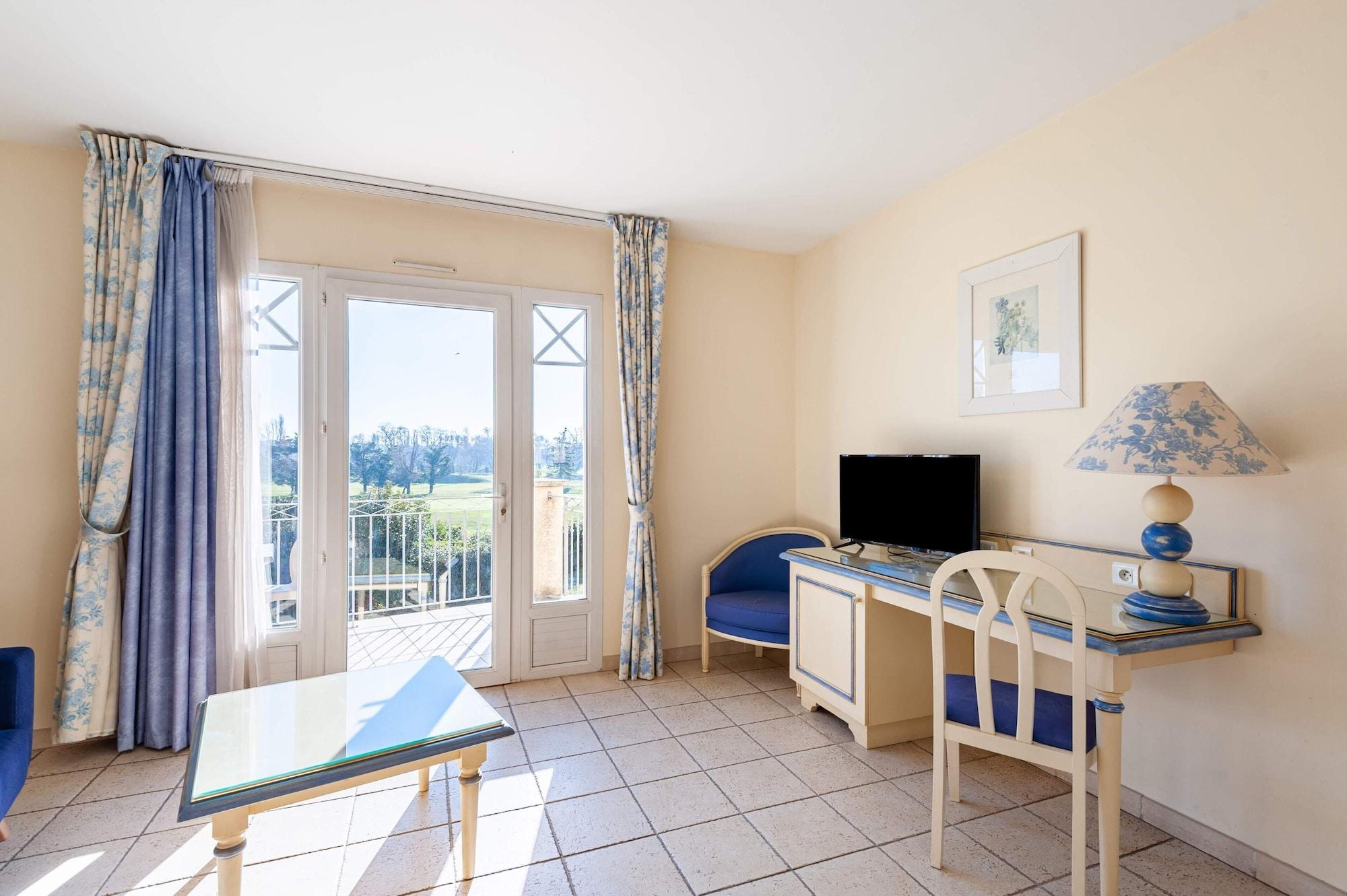 Residhotel Golf Grand Avignon Vedène Exterior foto